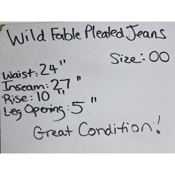 Wild Fable Womens High Rise Mom Jeans Pleated Button Fly Light Wash Size 00 - Picture 7 of 7